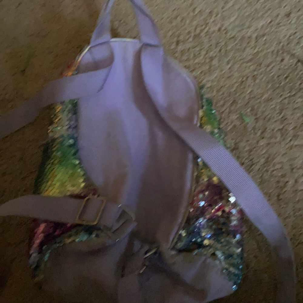 Rainbow sequence backpack - Picture 2 of 5